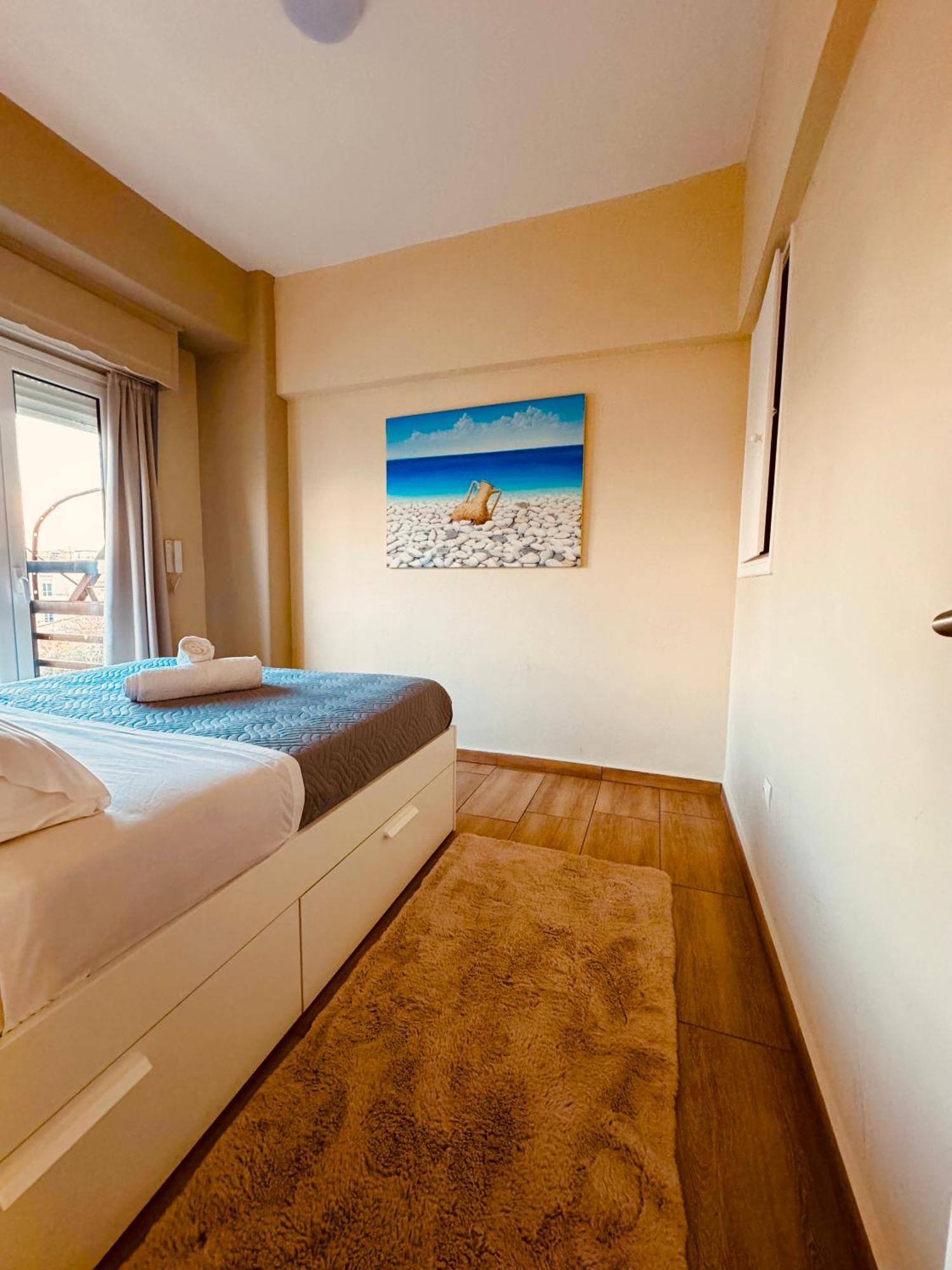 Blue Horizon Gem On The Port Apartment Rafína Екстериор снимка