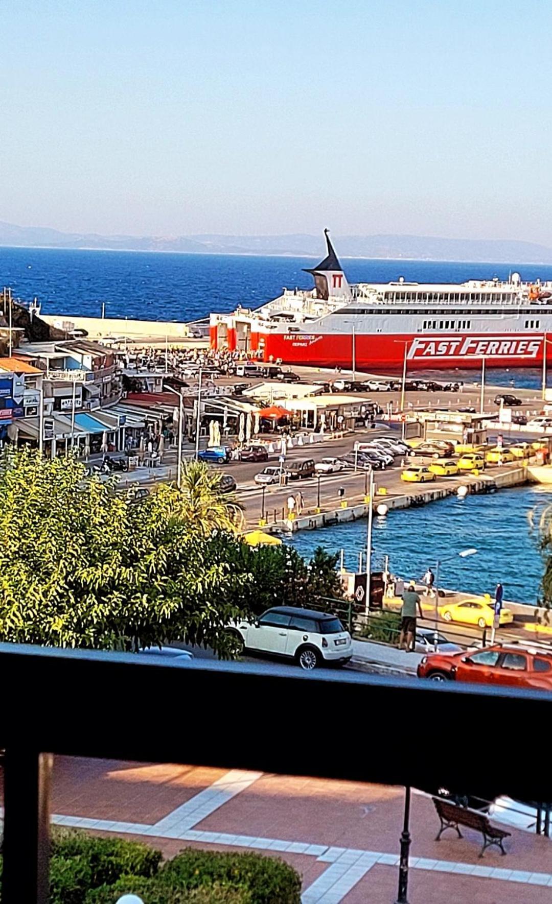 Blue Horizon Gem On The Port Apartment Rafína Екстериор снимка